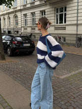 Blue And White Striped Knitted Pullovers Casual Long Sleeve Round Neck Sweater